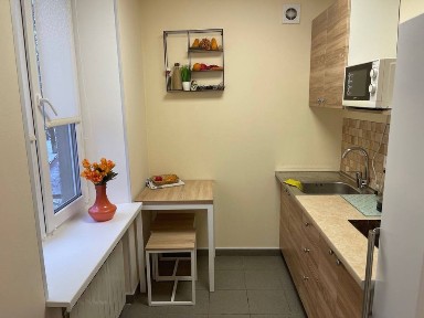 2к Квартира с евроремонтом посуточно, помесячно 2 мин от метро святошин