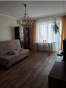 Сдам 2к кв-ру на Победе4