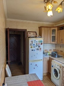 Э відновлення | 4-х кімнатна квартира від власника ! З підвалом