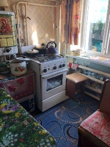 Продам 1 ком. квартиру в п. Эсхар за 6500 у.е.