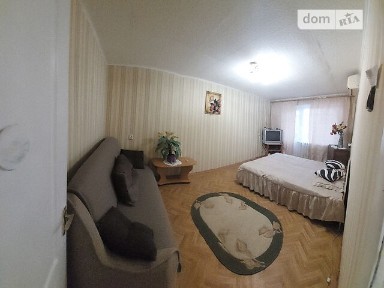 Здам подобово 1к квартиру на вул. Прикордонна 43 • ID 24177492