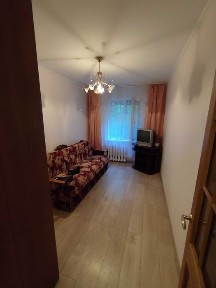 Довгостроково. Здається 2-к. кв. по вул. Космонавта Поповича (Волкова) 2