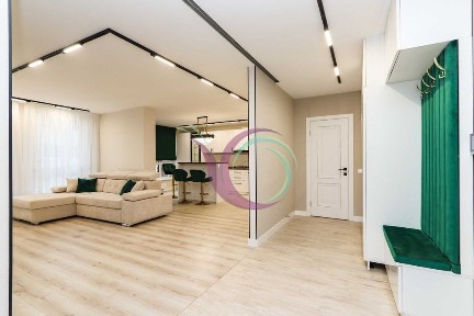 2-к. квартира в новобудові з ремонтом за вул. Коновальця