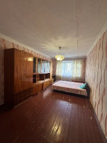 Продаж 2 кімнатної квартири в м. Сквира/ 2 школа