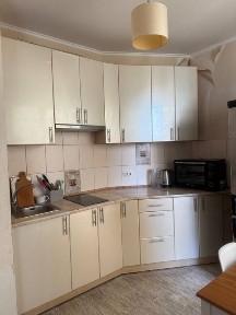 Київ, Деснянський, вулиця Милославська 2Б