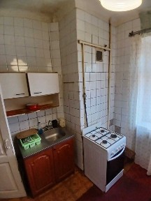 Долгосрочная аренда трехкомнатной на Круговой, возле стадиона 