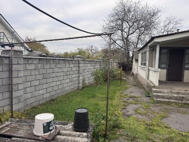 Продається добротний будинок