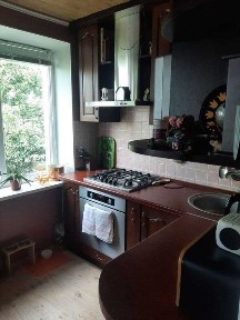 Продам 2-х кімнатну квартиру 4/5бл будинку ремонт студія та спальня