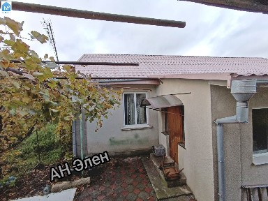 2 капитальных дома у моря