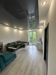 Продаж 2 кім. квартири, навпроти парку, по вул. Стрийська