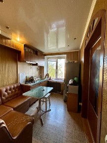 Продам 2-кімнатну квартиру. Центр міста Світловодськ