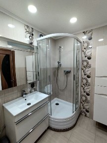 Продам 1-но кімнатну квартиру по вул. Українська