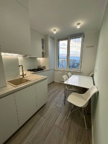 Оренда двокімнатної вартири в <a href='/newbuilding/6556/view/zk-crystal-avenue'>Crystal Avenue</a>