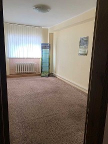 Здам в оренду нежитлове прим. Героїв України 30