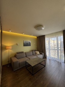 Продаж 2к квартири 62.4 кв. м на вул. Метрологічна 9В