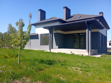 Віта-Поштова, Авіаторів 10