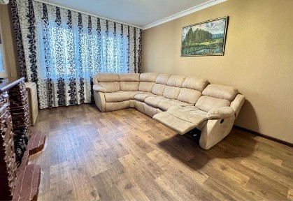 А вона чекає на тебе