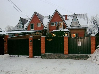 Сдам будинок на Новий Рік для великої компанії.