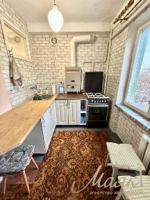 Продам 2-к. кв, 4/5,Правий берег, вул. Щаслива