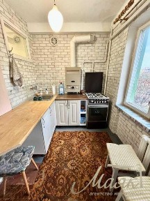 Продам 2-к. кв, 4/5,Правий берег, вул. Щаслива