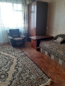 Київ, Подільський, вулиця Івана Виговського 22