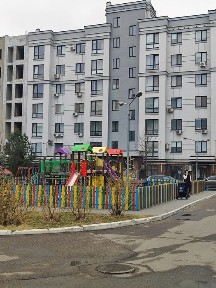 Продам 2-кімнатну квартиру 15 км від Києва без комісії