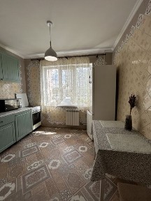 Здам довгостроково 3к м Харківська м Вирлиця Вербицького 6