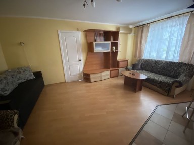 Подобово центр, військовий госпіталь, корпусний парк подобово