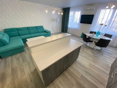 Кухня-студия и спальня Литературная/35 Жемчужина, евроремонт, 500уе