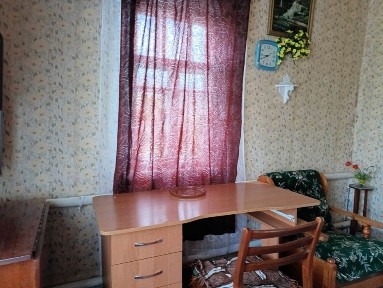 Задам будинок подобово в м. Змiiв