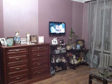 Продам 1комнатную квартиру на ХТЗ