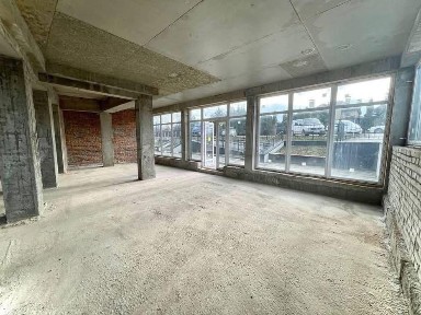 Оренда фасадного приміщення