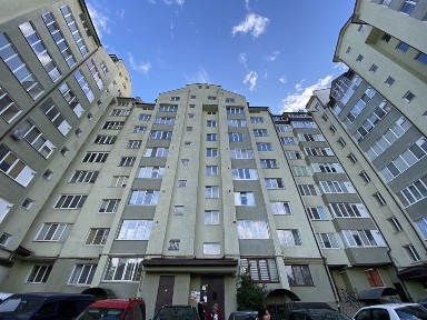 Терміновий продаж! 1-кімнатна квартира-студія в центральній частині