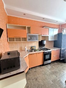 Отличная 3 комн квартира 16 мкрн Хортицкий р-н