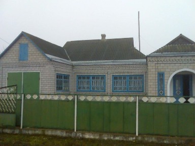 Продаю будинок в с. Залізничне.