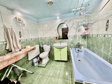 Облаштований будинок 120 кв 6 сот.