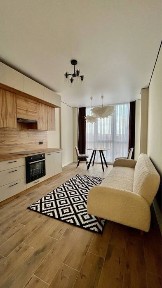 Продаж 1к НОВОБУДОВИ (КУХНЯ-СТУДіЯ+СПАЛЬНЯ) з РЕМОНТОм, зданий будинок