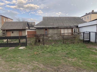 Здаться в оренду будинок центр міста