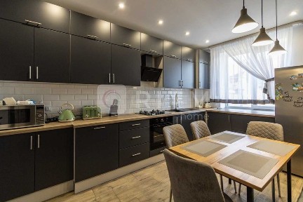 4-к таунхаус 120 м2 з і/о, ремонтом та власним подвір'ям