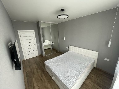 Київ, Солом'янський, вулиця Польова 73