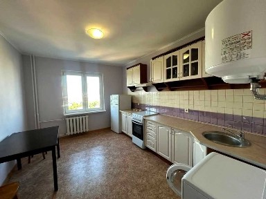 Киев, Бакинская ул., 37Г