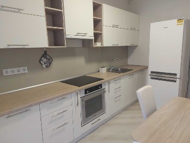 Оренда 2 кімн. квартири по вул. Осипенка!