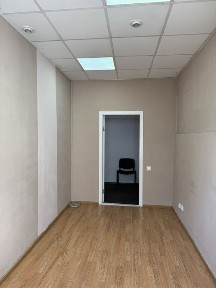 Без %, Офіс 14м2 вул. Казимира Малевича 86, м. Либідська 450 метрів
