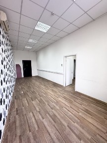 Київ, Шевченківський, Січових стрільців 77