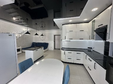 Оренда Дворівнева стильна квартира 140 м² в ЖК <a href='/newbuilding/916/view/zk-kalinova-sloboda'>Калинова Слобода</a>