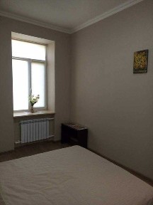 Госпиталь рядом. Посуточно 2-ком квартира Харьков, центр.