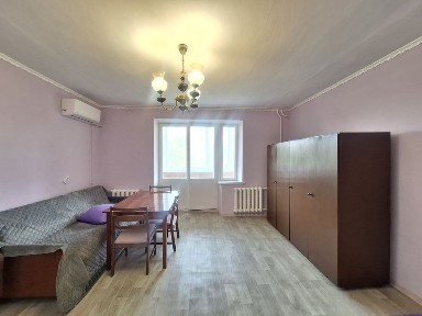 1-кімнатна 35м УКОМПЛЕКТОВАНА Лютнева 16, м. Бориспіль