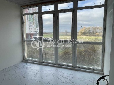 Квартира, 1к. Від будівельників, частковий ремонт. Чабани, метро 10 хв