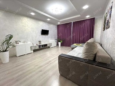 Будинок у селі Великі Будища, поруч із Диканькою