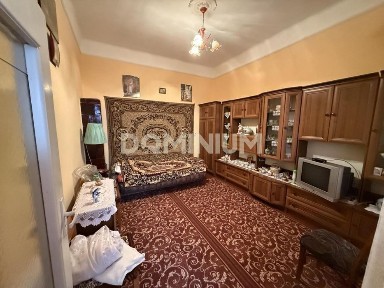 Затишний будинок-квартира в центрі Виноградова